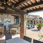 Vila La Du Golf